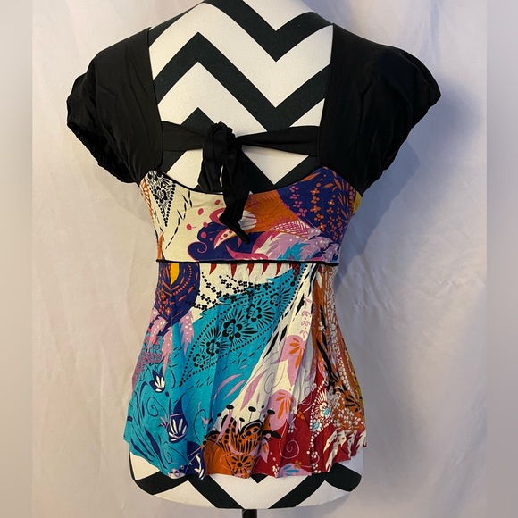 Ric Rac top. Size small - Picture 2 of 3